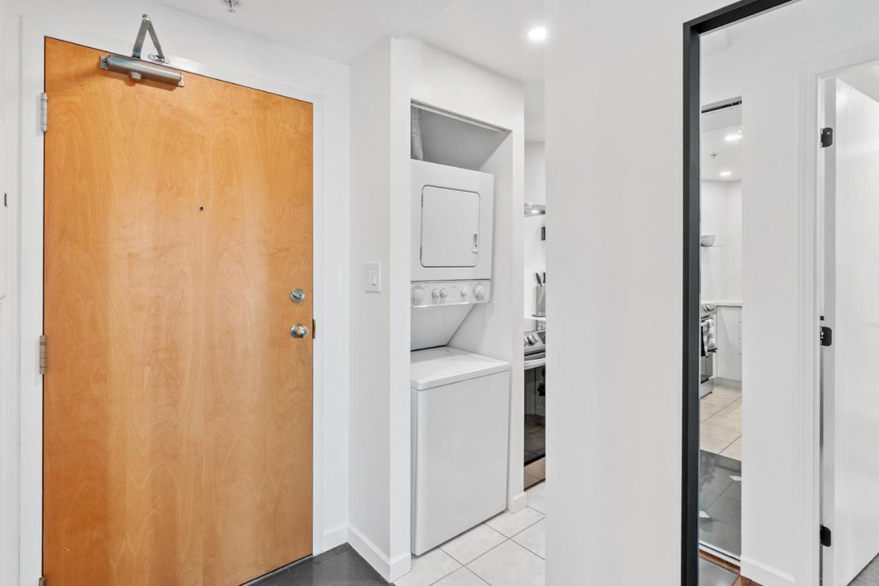 Downtown Luxury 1Br Coal Harbour Apartman Vancouver Kültér fotó