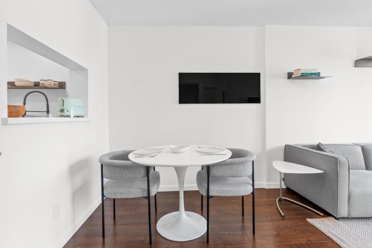 Downtown Luxury 1Br Coal Harbour Apartman Vancouver Kültér fotó