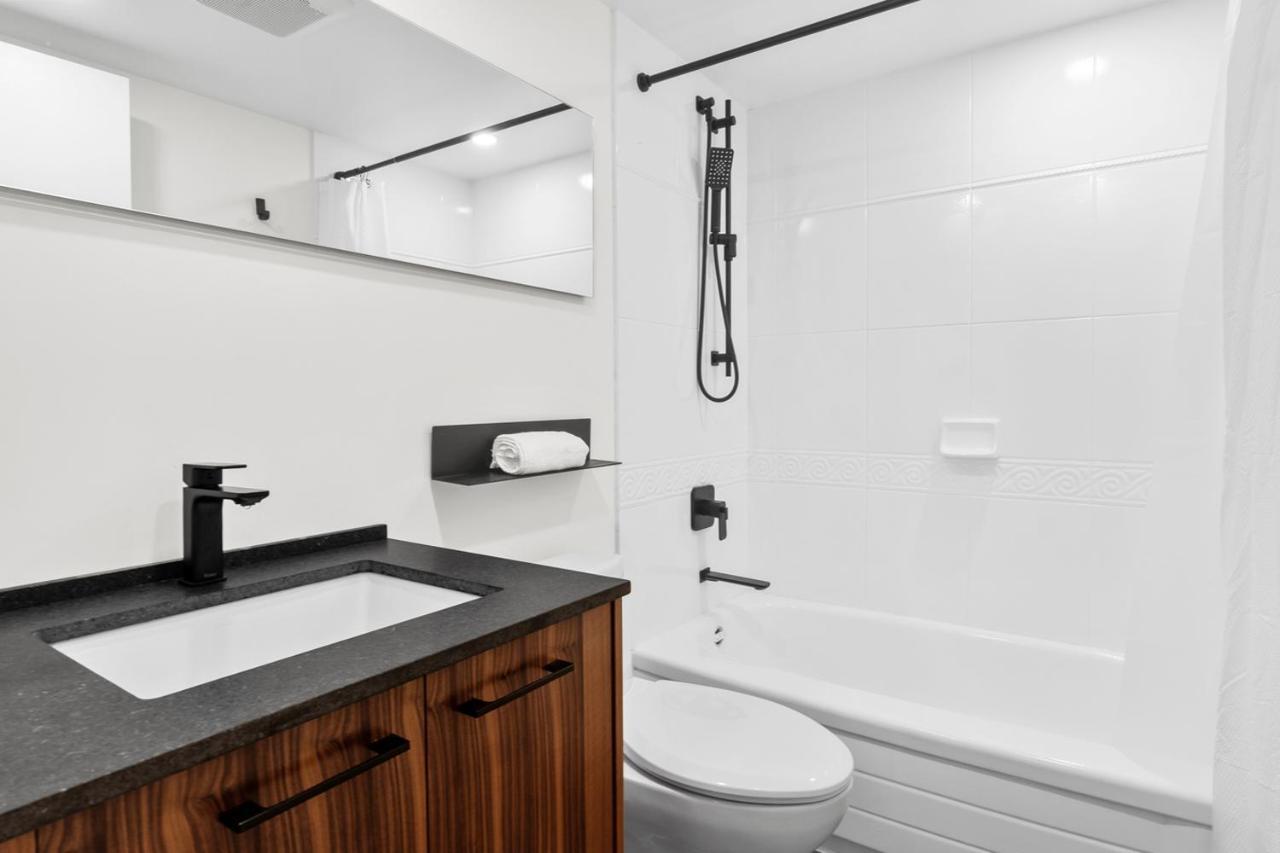 Downtown Luxury 1Br Coal Harbour Apartman Vancouver Kültér fotó
