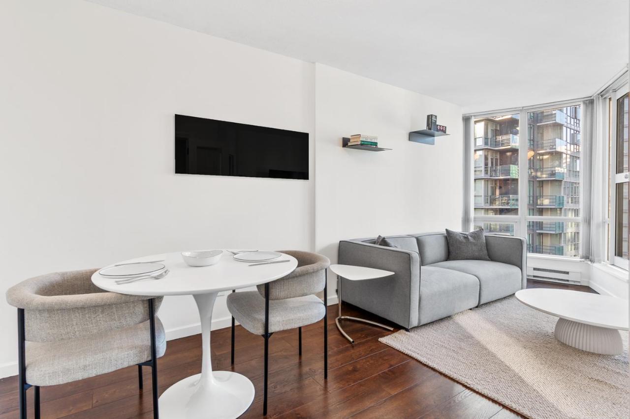 Downtown Luxury 1Br Coal Harbour Apartman Vancouver Kültér fotó