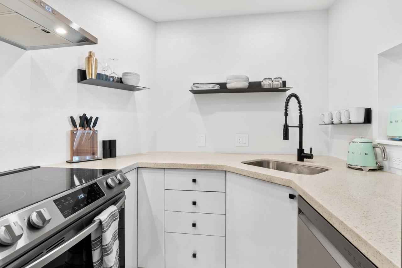Downtown Luxury 1Br Coal Harbour Apartman Vancouver Kültér fotó